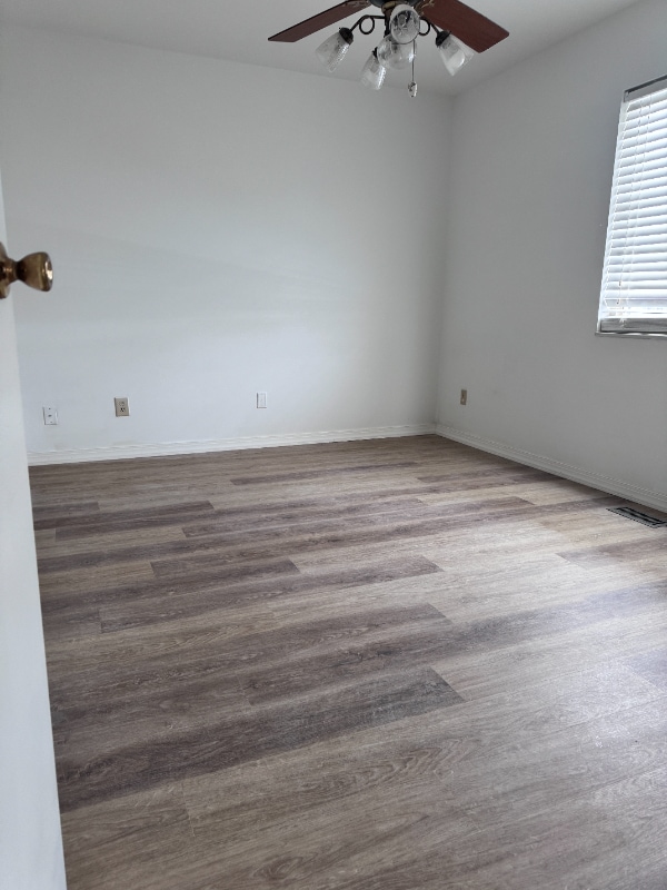 Photo - 303 Highland Dr