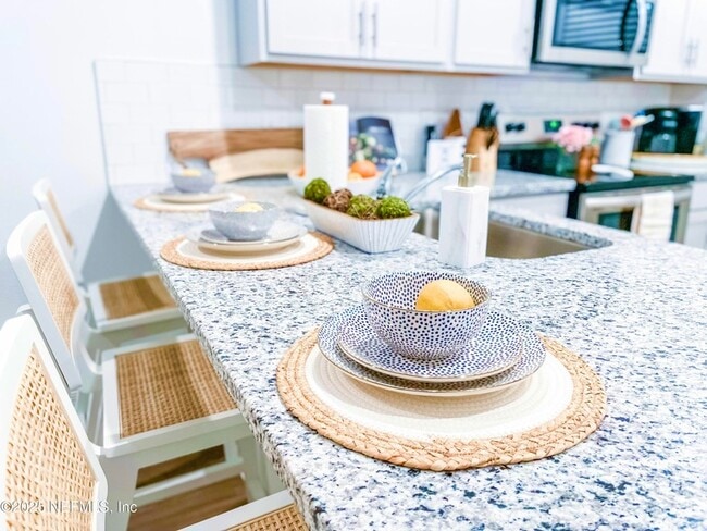 Photo - 84 Pamplona Dr