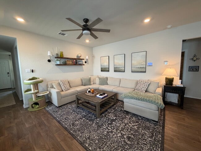 1206 Brown Pelican Way