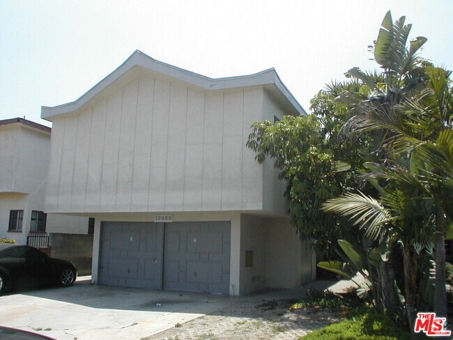 Building Photo - 12488 Gilmore Ave Unit 4 Rental