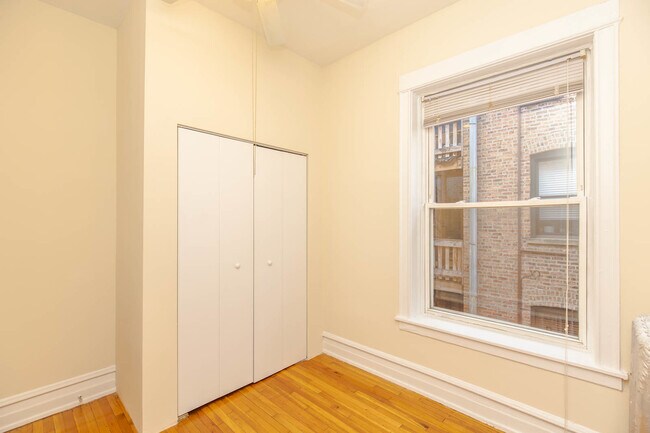 Photo - 4613 N Ashland Ave Unit 2