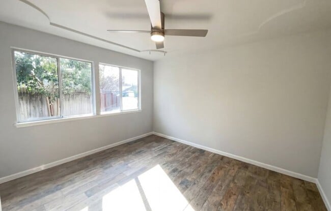 Photo - 4744 Ponderay Ln