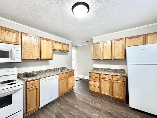 Photo - 509 E Milwaukee St Unidad 3