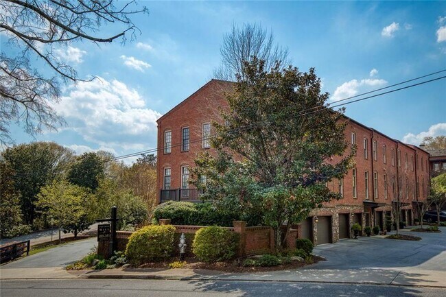 Photo - 100 Founders Mill Ct