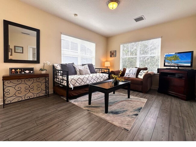 Building Photo - 7562 Excitement Dr Rental