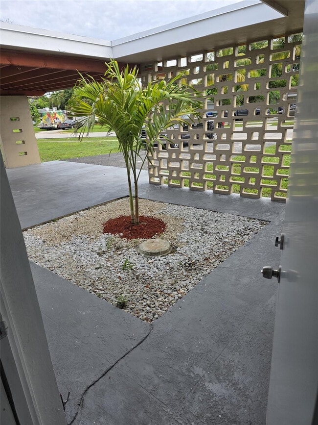 Photo - 301 Pennsylvania Ave