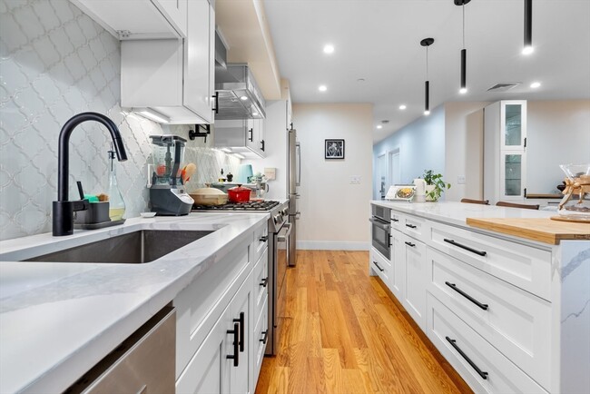 Photo - 116 Falcon St Unit #1