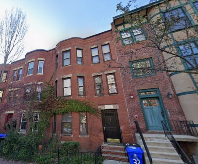 32 Worthington St