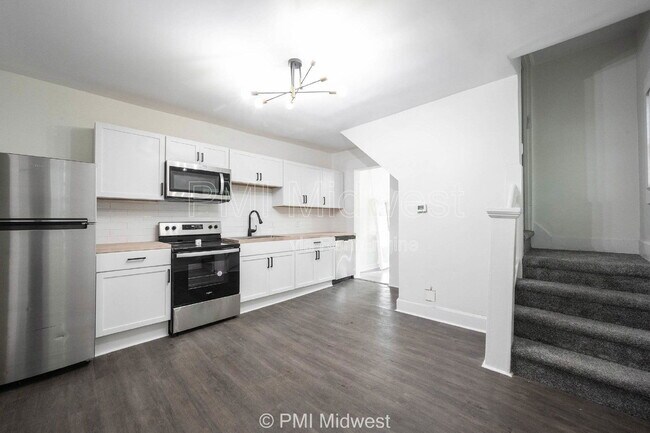 Photo - 426 N Bradley Ave