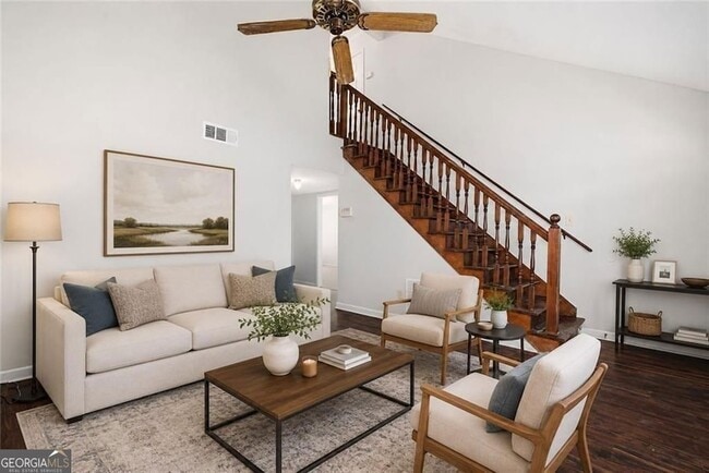 Photo - 1055 Autumn Crest Ct