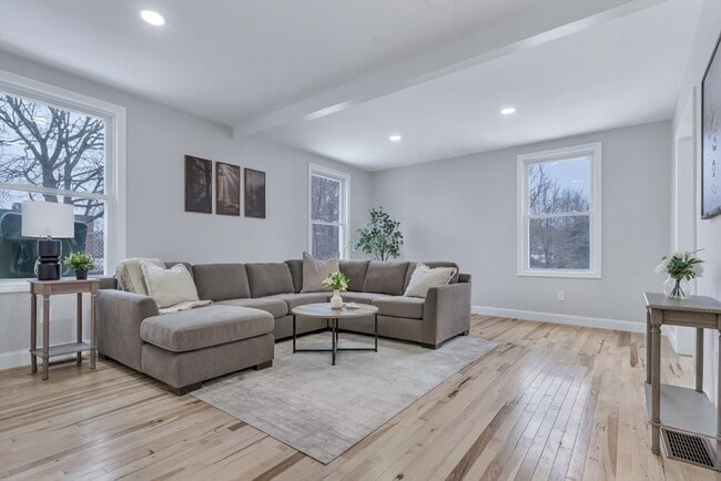 Photo - 73 Walnut St