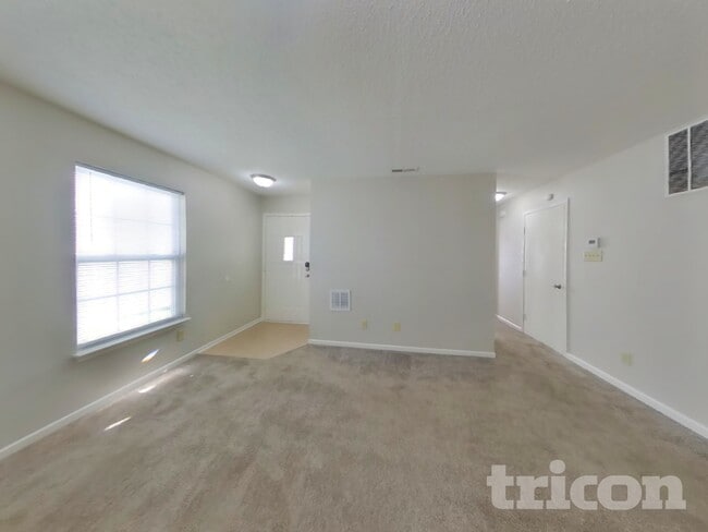 Photo - 2414 Summerwood Ln