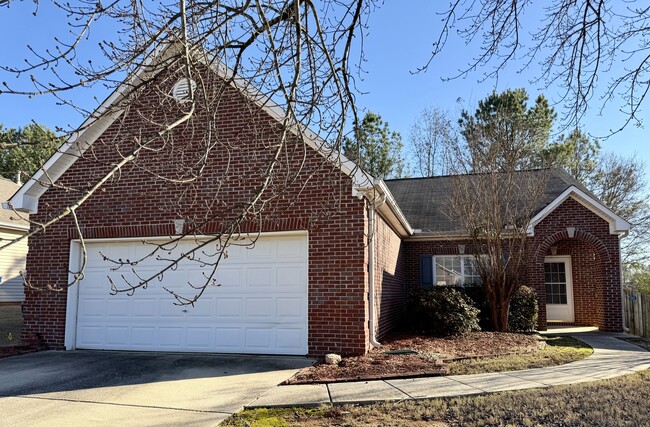 Photo - 104 Sunflower Pl