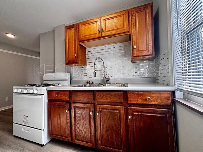 Photo - 235 E Xenia Dr Unidad A A