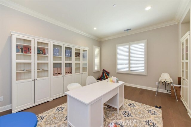 Photo - 222 Clear Falls