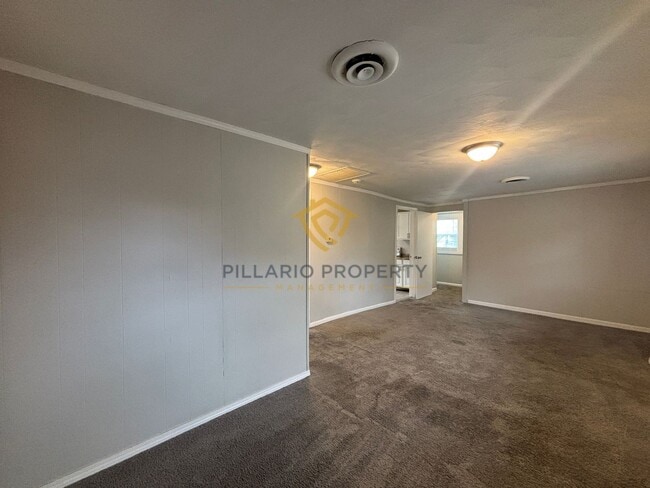 Photo - 2422 Coyner Ave Unit 2422 Coyner Ave. B-Top