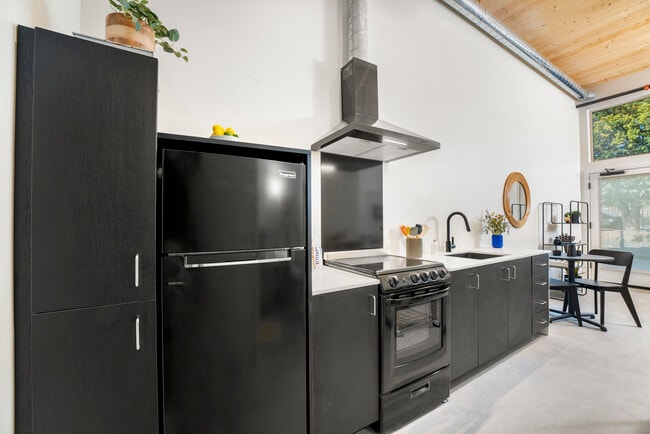 Photo - Kind Downtown