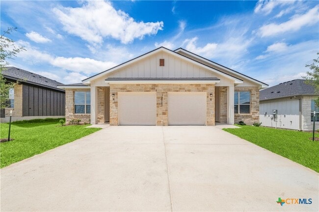 Photo - 3903 Sugar Hackberry Trl