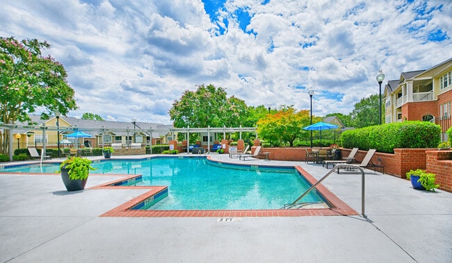 Building Photo - Braxton at Woods Lake Rental