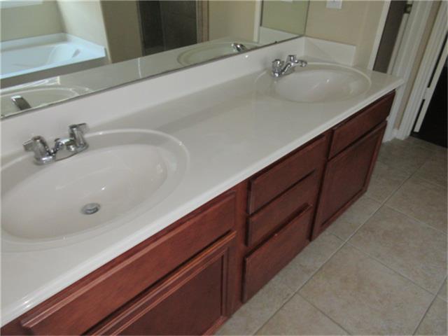 Photo - 19107 Hemington Cir