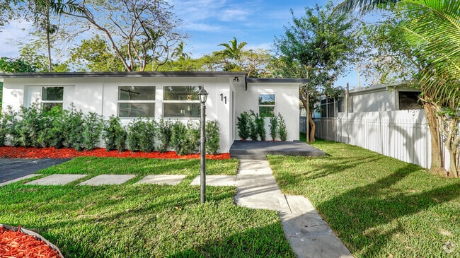 Building Photo - 11 NW 117th St Rental