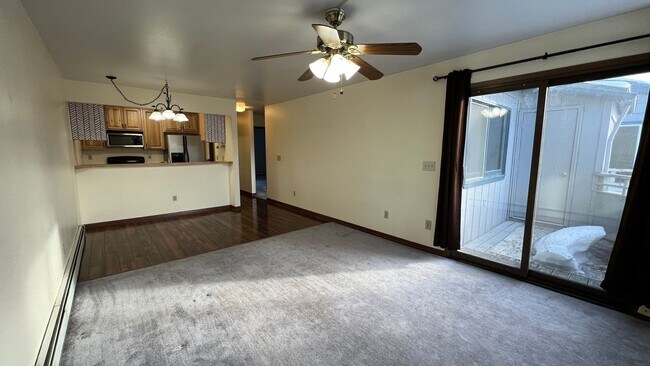 Photo - Spacious 2 Bedroom Condo in Eastridge! Car...