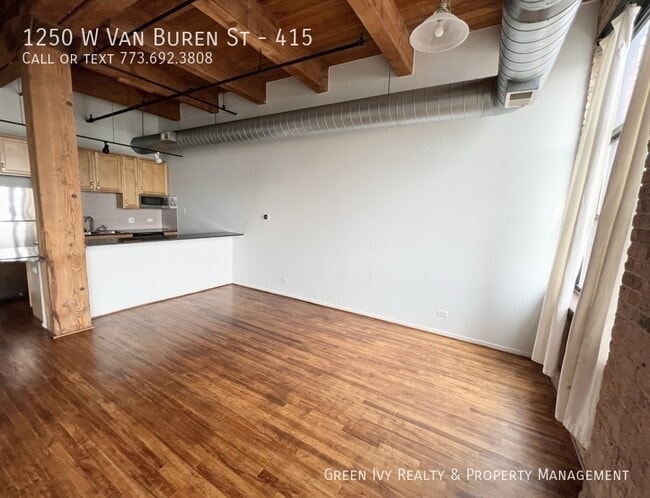 Photo - 1250 W Van Buren St Unit 415