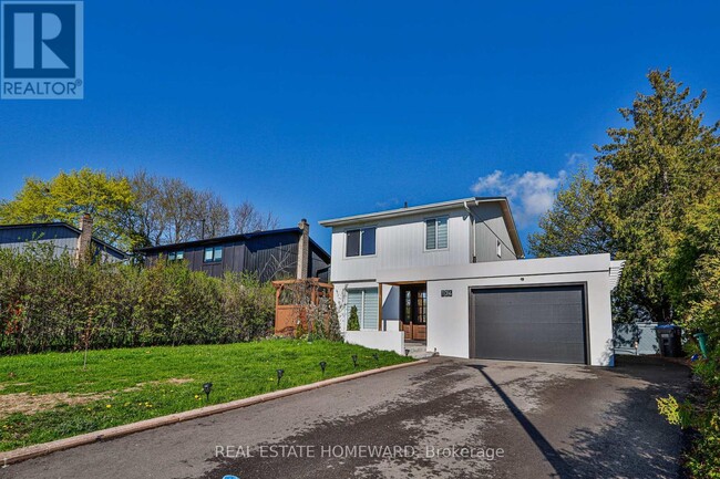 Photo - 134 Ridgebank Ct