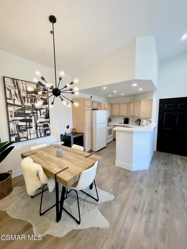 Photo - 675 Oak Run Trail