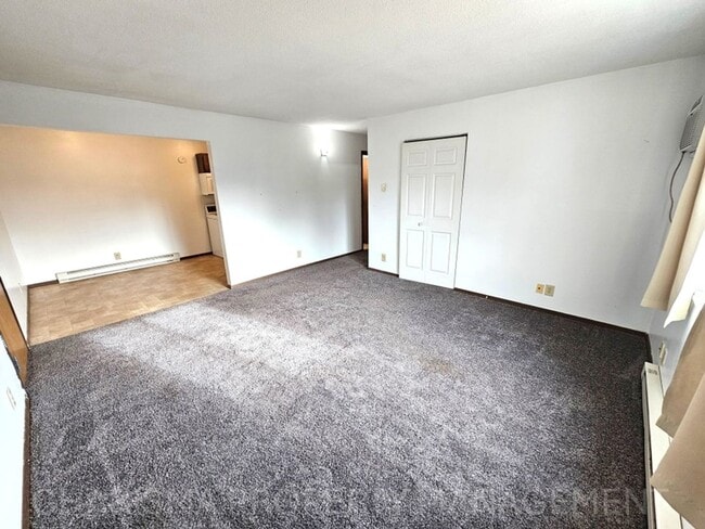 Photo - 2 BD, 1 BA in Garretson - Small Town Living Near Big City Amenities Unit 201 N Center Ave #03