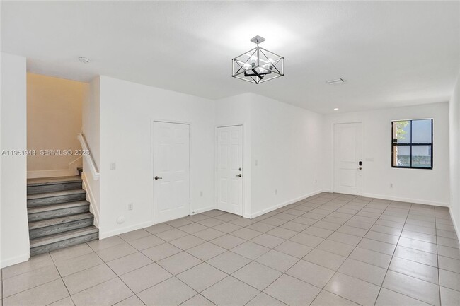 Photo - 25342 SW 115th Ave