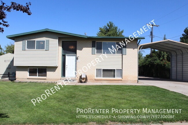 Building Photo - 865 E 350 N
