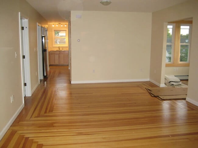 Photo - 144 Progress St Unit 2