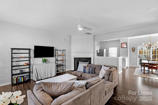 Photo - 3213 Mannington Dr