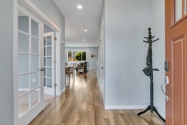 Photo - 4370 Novak Dr SW