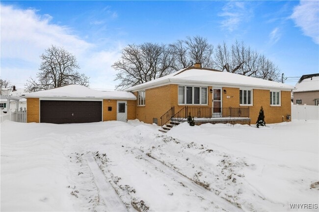 Photo - 133 Halstead Ave