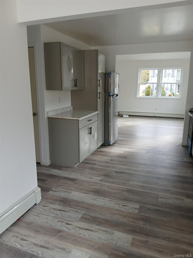 Photo - 49 Swezey St