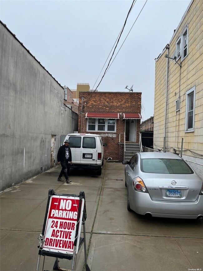 Photo - 101-11 Martense Ave