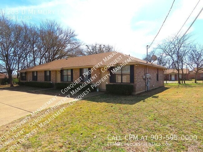 Photo - 203 Memory Ln