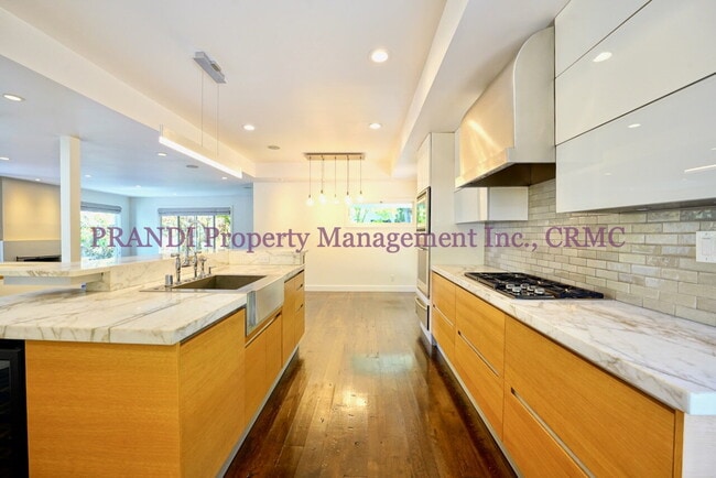Photo - Stunning Seminary Gem, Modern Finishes & P...