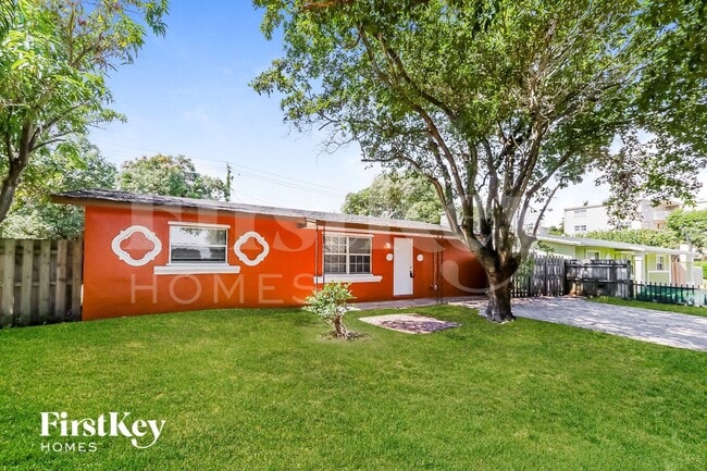 Photo - 410 NE 26th Ave