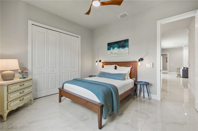 Photo - 5240 Tower Dr