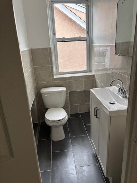 Photo - 100 Van Cortlandt Park S Unit 1