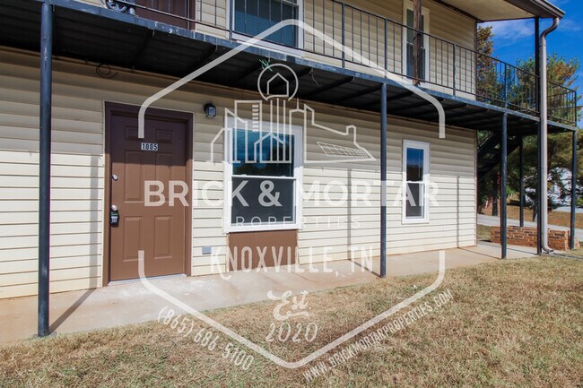 Photo - 1005 Clendenen Rd