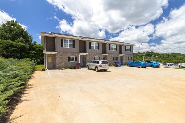 Photo - 931 Warrior Hill Dr Townhome