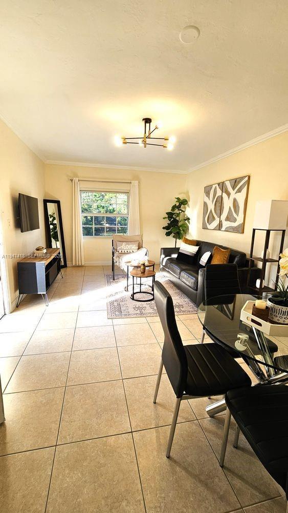 Photo - 70 NW 31st St Unidad 2