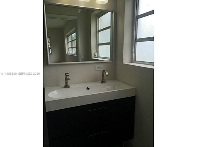 Photo - 740 NE 179th Terrace