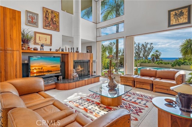 Building Photo - 3028 Overhill Dr