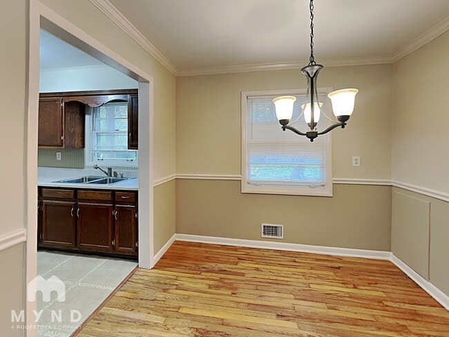 Photo - 7094 Chappell Cir NW