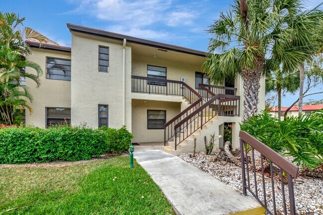 Photo - 21214 Lago Cir Unit 8f